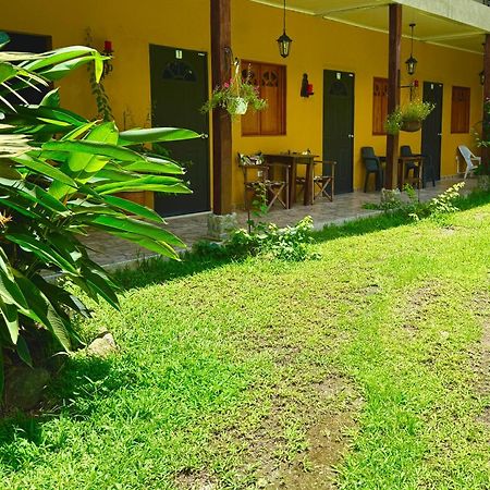 Posada Turistica Rocas De Cabo Marzo 巴亚索拉诺 外观 照片